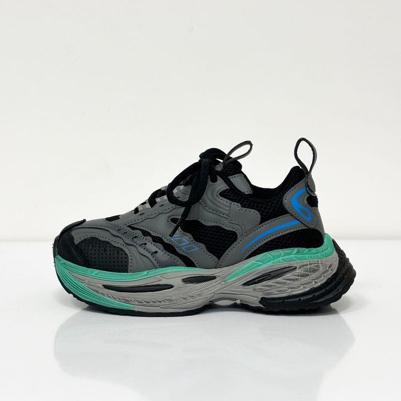 کتانی بچه گانه پسرانه خارجی