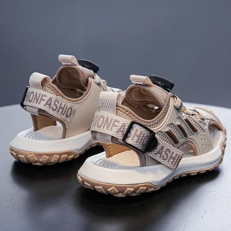 خرید کفش اسپرت پسرانه و راحت تابستانی